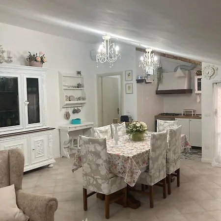 Dimora Majella Apartment *